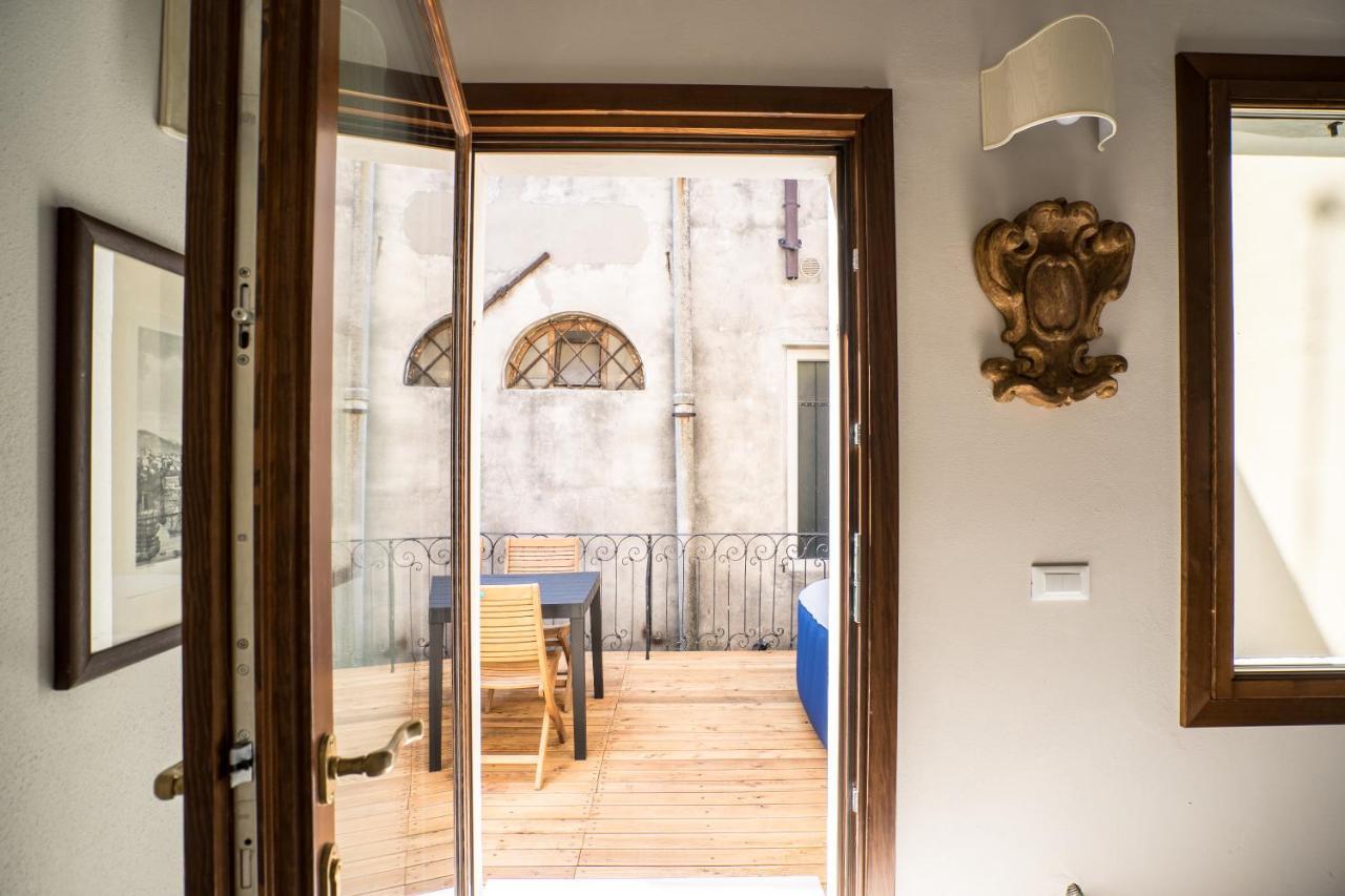 Casa Virginia Direct At The Canal Cannaregio With Own Roof Terrace Venice Luaran gambar